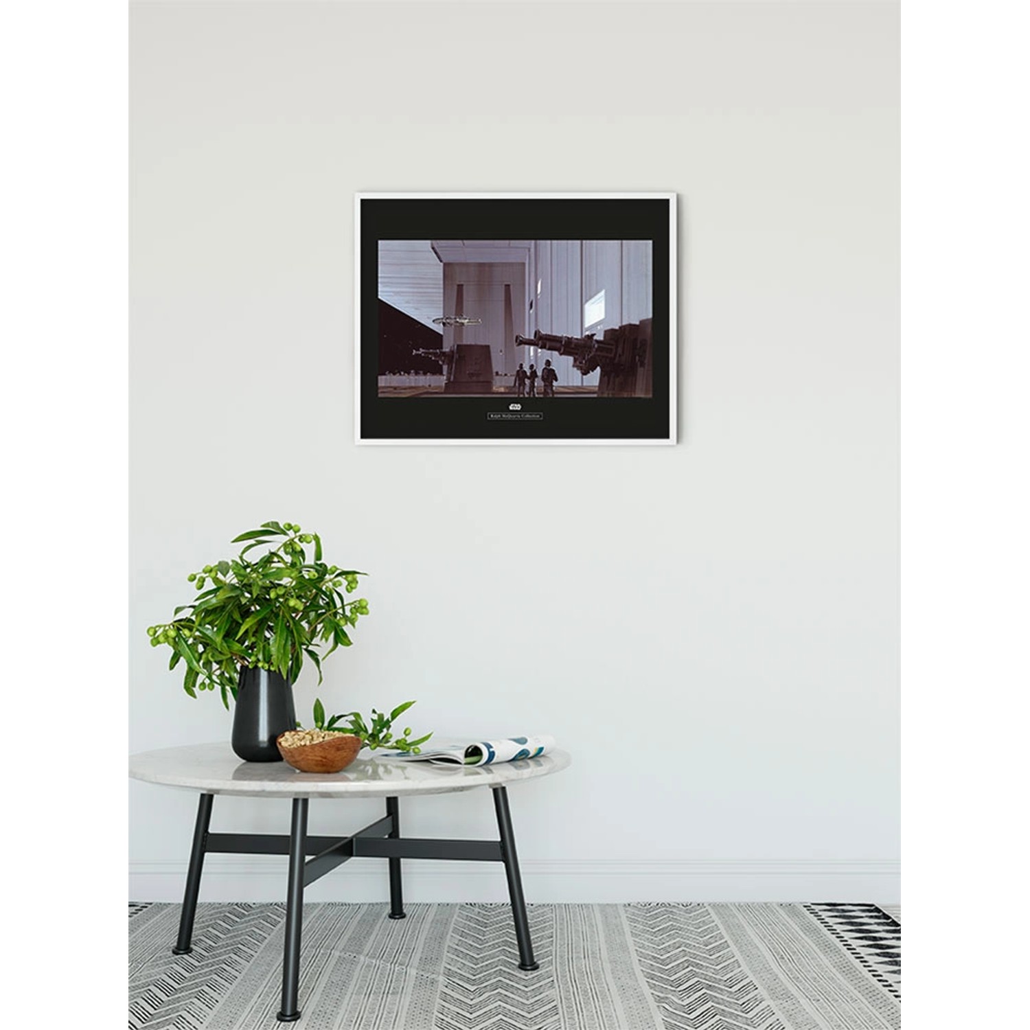 Komar Wandbild Star Wars Hangar, 70x50 cm, mit Raumschiff und Figuren im Hangar.