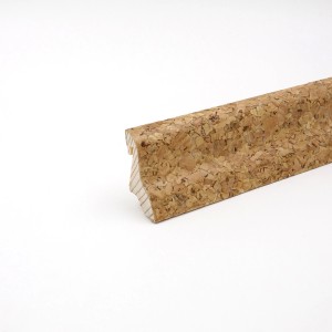 Sockelleiste Clipfix A, furniert mit grobem Korkmuster, 22x40x2500 mm.
