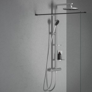 Ideal Standard Brausegarnitur Thermostat Silver mit Kopf- und Handbrause, Ablage für Duschutensilien.