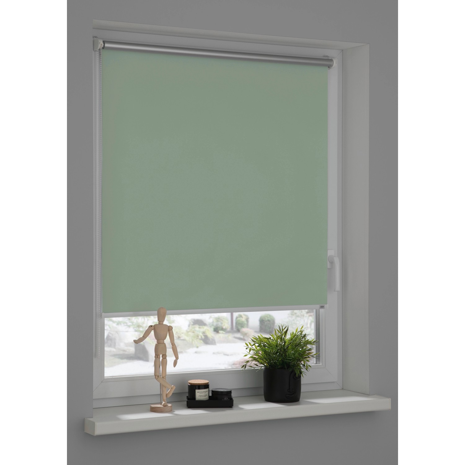 Schöner Wohnen Thermo-Rollo Martha, 45x150 cm, Grün, am Fenster montiert.