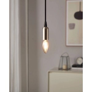 Eglo E14 LED Leuchtmittel in Kerzenform, 4W, extra warmes Licht für Wohnräume.