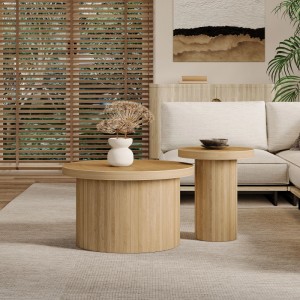 Rundes Couchtisch- und Beistelltisch-Set aus Naturholz mit vertikalen Holzlatten, ideal für moderne Wohnzimmer.