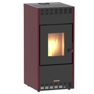 Roter Blaze Pelletofen Mareni 8 kW mit schwarzer Front und sichtbarer Flamme.