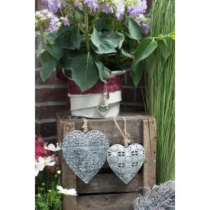 Videx Deko-Hänger Julia Herz, 2 graue Metallherzen mit Ornamenten, Zubehör für Kerzen.