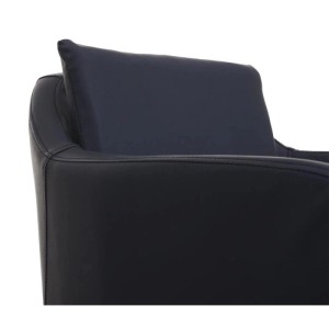 Detailansicht Barhocker H93, Kunstleder schwarz, Rückenlehne und Armlehne.