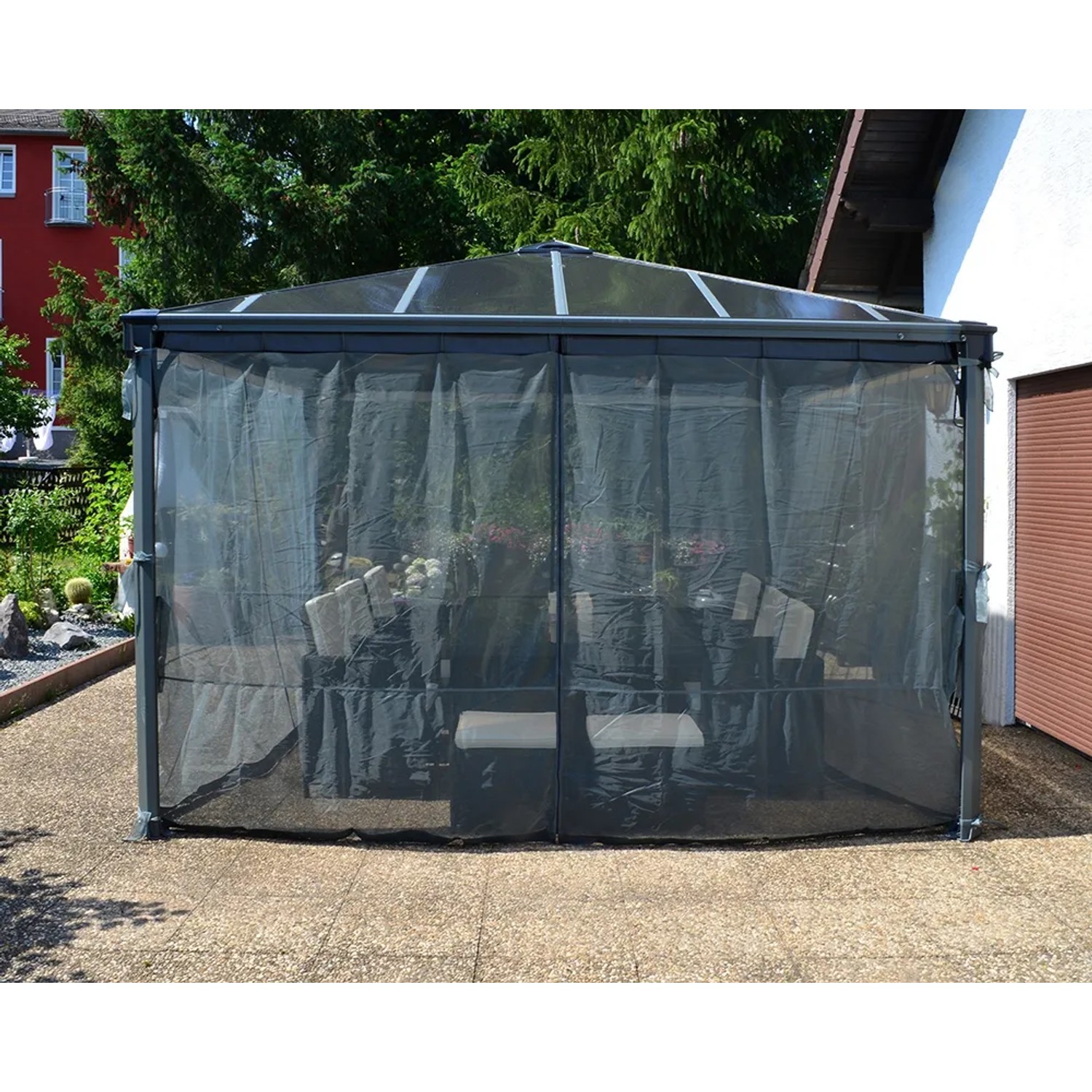 Anthrazitfarbenes Insektenschutznetz für Palram Canopia Pavillon, schützt vor Insekten.