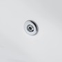 Detailaufnahme einer Jetdüse in einer weißen Ottofond Whirlpool-Badewanne.