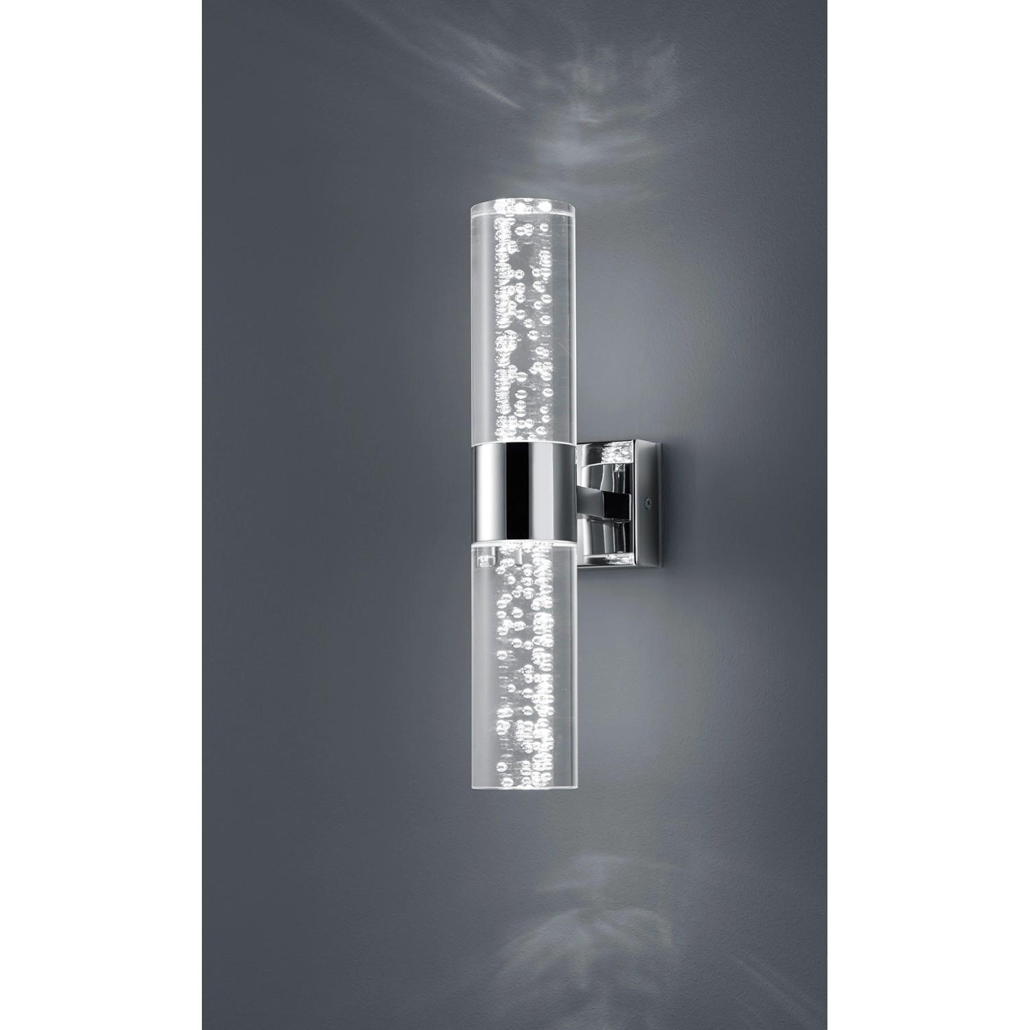 Moderne LED-Bad-Wandleuchte Bubbles Chrom mit klarem Acryl und dekorativen Luftblasen.
