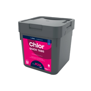 Grauer myPOOL Chlorquick Tabs Eimer 5 kg mit pinkem Etikett. Schnelllösliche Chlortabletten für Pool Reiniger.