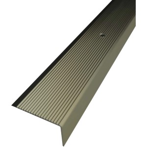 Arcansas Treppenkantenprofil aus Aluminium, 6x25x2000 mm, in Bronze für sichere Treppenabschlüsse.