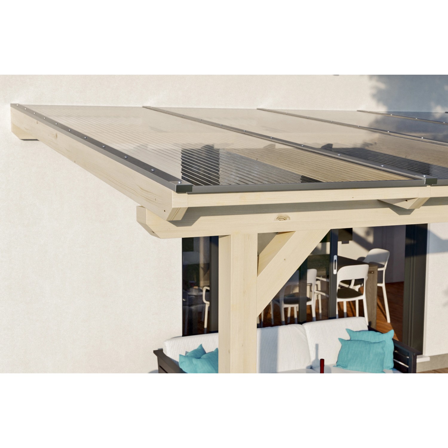 Skan Holz Terrassenüberdachung Bormio aus Leimholz mit klarer Polycarbonat-Dacheindeckung.