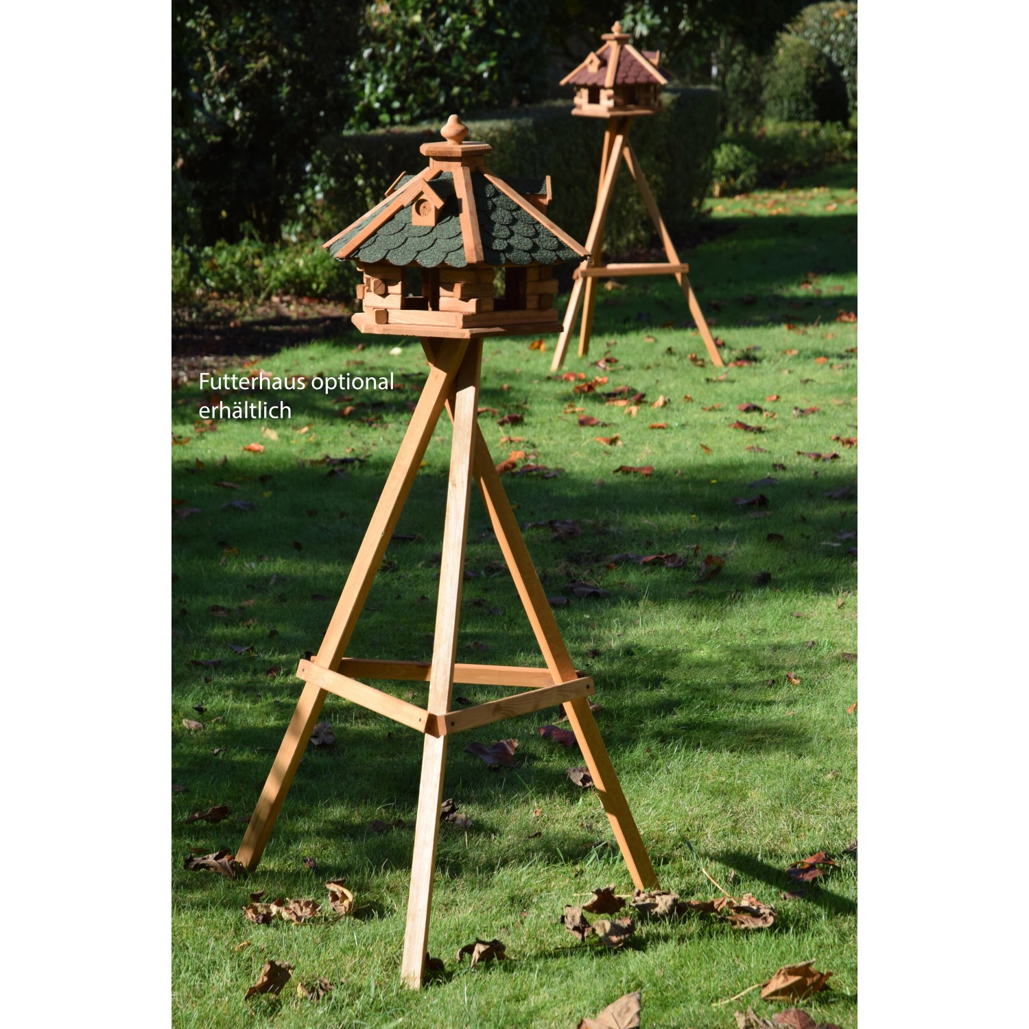 Rustikaler, brauner Vogelhaus-Ständer mit drei Beinen von Dobar, 108 cm hoch. Zubehör für Vogelhäuser.