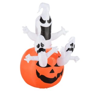 Aufblasbarer Halloween Kürbis mit gruseligem Gesicht und drei weißen Geistern, beleuchtet mit LEDs. Dekorative Figur.