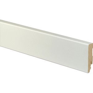 Weiße Sockelleiste FU086L aus MDF, 70 mm hoch, 16 mm tief, 2400 mm lang.