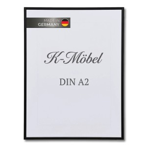 Schwarzer K-Möbel Aluminium Bilderrahmen DIN A2 mit schmalem Profil und "Made in Germany" Aufdruck.