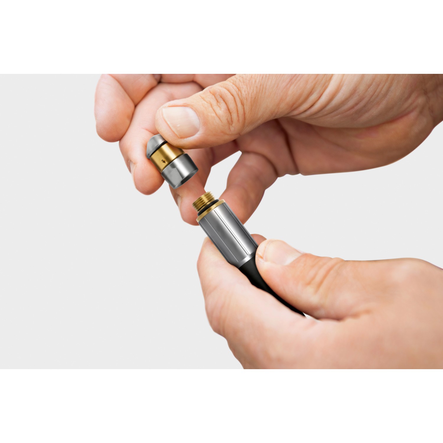 Kärcher Rohrreinigungsset: Detailaufnahme der Düsen für Hochdruckreiniger K2-K7.