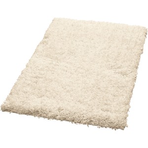 Cremefarbener Badteppich (55x85 cm) aus Polyester, waschbar und trocknergeeignet.