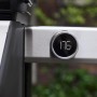 Detailaufnahme: Digitales Thermometer am Weber Gasgrill EP-425 Spirit 2025.