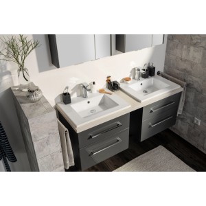 Fackelmann Handwaschbecken B.Perfect, 62 cm, weiß, eckig, mit Armatur und Unterschrank im Badezimmer.