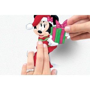 Komar Deko-Sticker: Minnie Maus mit Weihnachtsgeschenk, Anbringung an Wand.