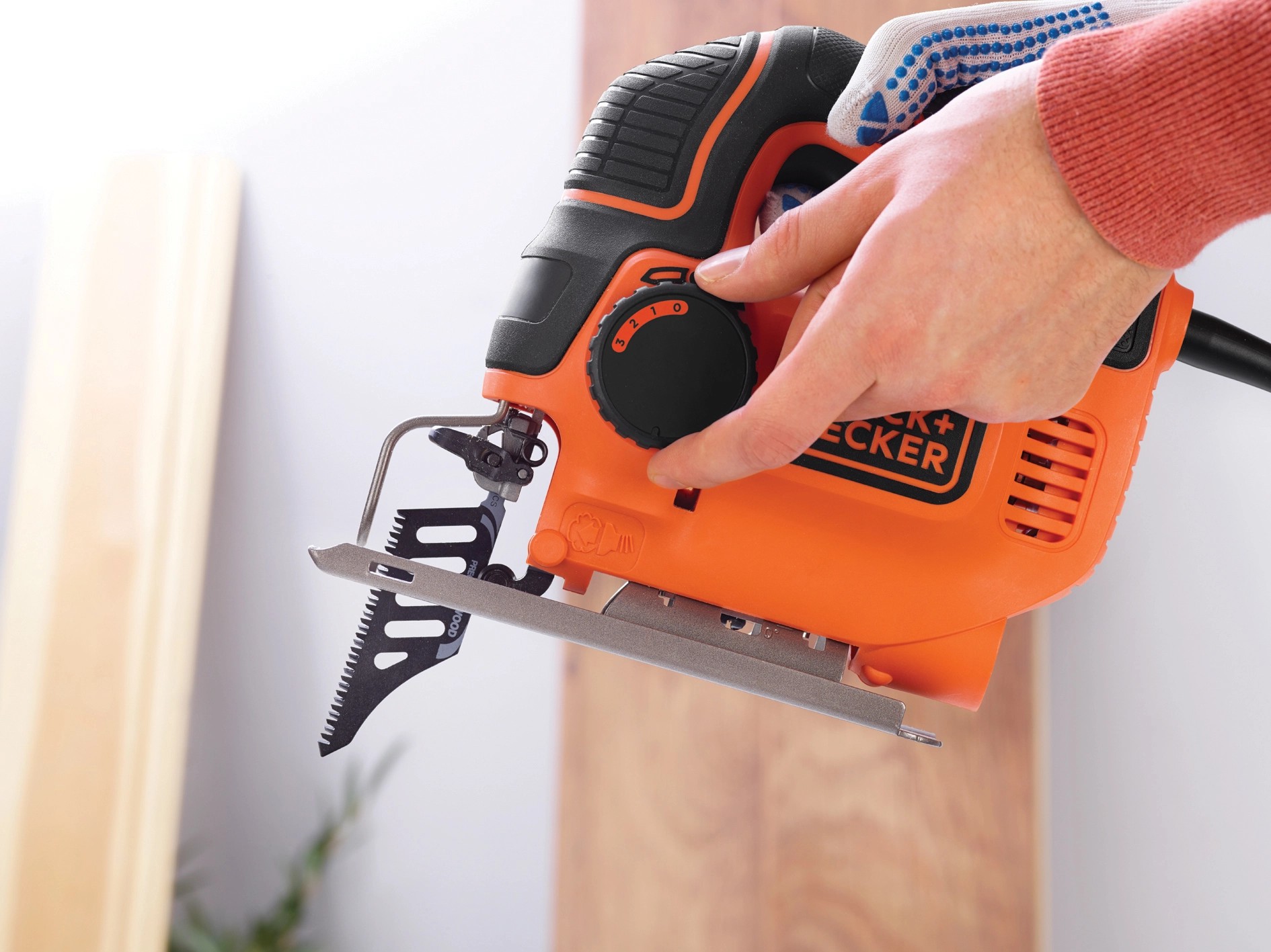 Black+Decker PendelhubStichsäge KS901PEK 620 W (0,84 PS) kaufen bei OBI