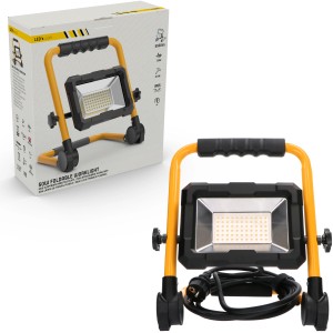 Gelbe 50W LED-Arbeitsleuchte mit 5500 Lumen, ideal für Baustellen und Werkstätten.
