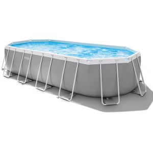 Ovaler, grauer Intex Frame Pool Set Prism mit Stahlrahmen, gefüllt mit Wasser.