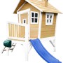 Axi Robin Spielhaus aus Holz in Braun-Weiß mit blauer Rutsche. Ein echter Hingucker für den Garten!