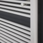 Detailansicht des weißen Ximax Badheizkörpers Tip, 1691x600 mm, mit horizontalen Heizrohren.
