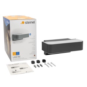 Steinel LED Außenleuchte L 810 SC Anthrazit mit Montagezubehör und Verpackung.