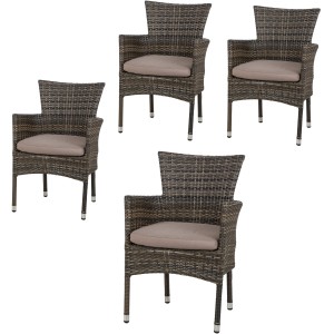 Acamp Set mit 4 taupefarbenen Cesar Gartenstühlen aus Kunststoffgeflecht mit Sitzkissen.