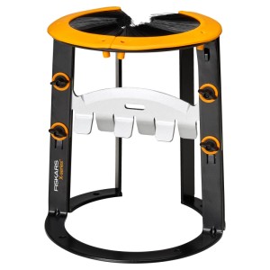 Fiskars Anzündholzspalter Gr. L X-Series in Orange-Schwarz für schnelles und sicheres Anzünden.