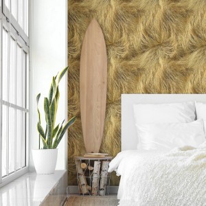 Beige Marburg Vliestapete mit floraler Strohoptik im modernen Schlafzimmer.