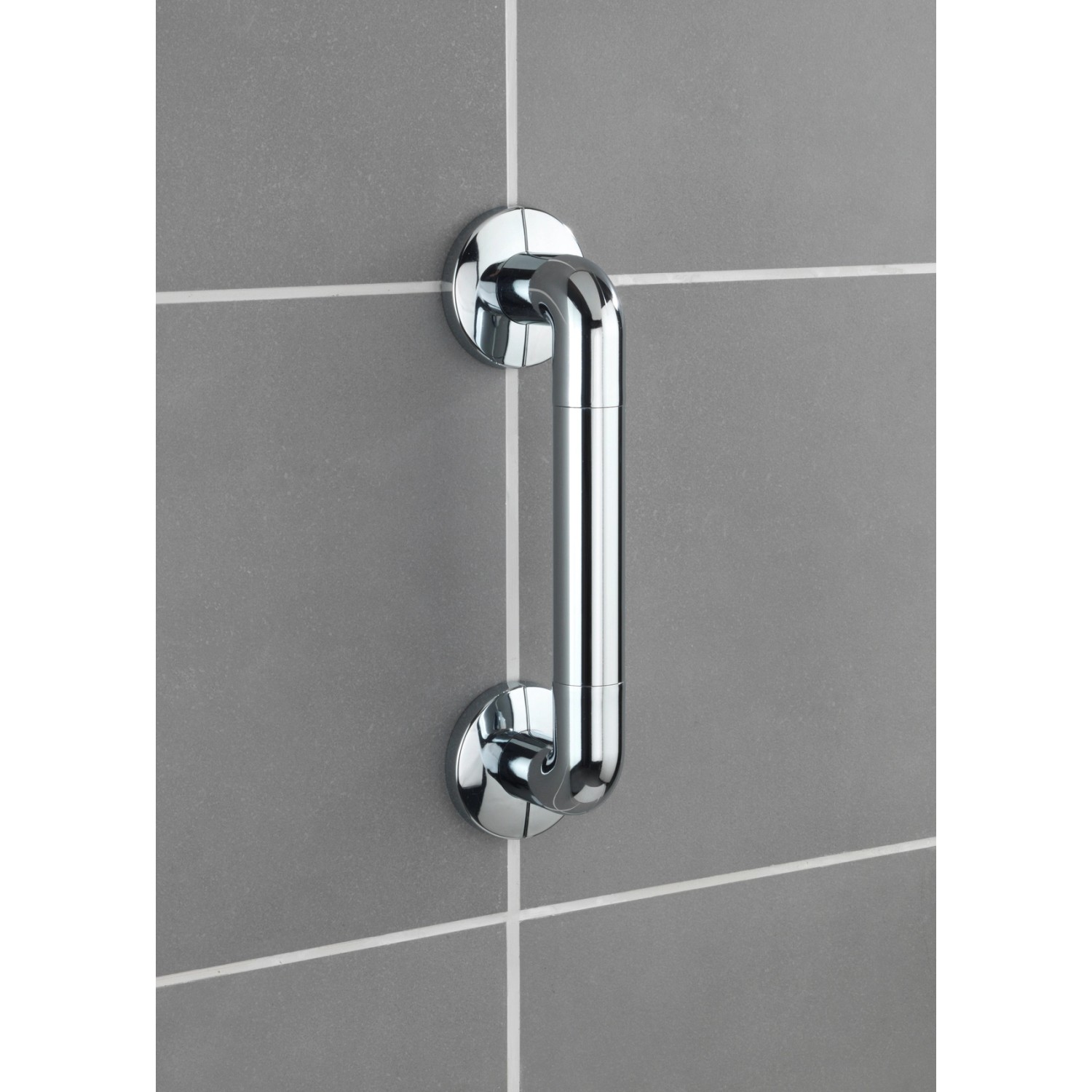 Wenko Wandhaltegriff Secura, 30 cm, Chrom, zur Sicherheit im Bad an grauer Wand.