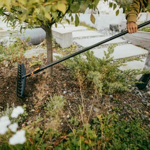 Fiskars Universal-Gartenrechen OneClick Orange-Schwarz