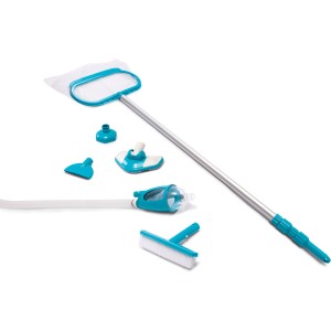 Intex Reinigungs-Set Deluxe für Pools: Kescher, Bürste, Sauger und Teleskopstange.