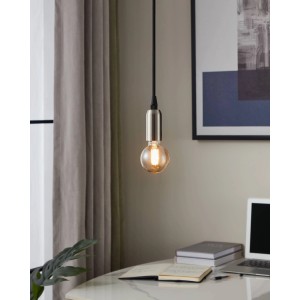 Eglo E14 LED Leuchtmittel in Globeform mit warmweißem Licht, hängend über einem Schreibtisch.