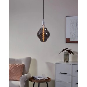 Dekorative Eglo E27 LED Lampe, 4W, mit warmweißem Licht und auffälliger Form.