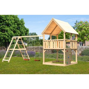 Karibu Spielturm Luis mit Doppelschaukel, Kletterwand und Satteldach im Garten.