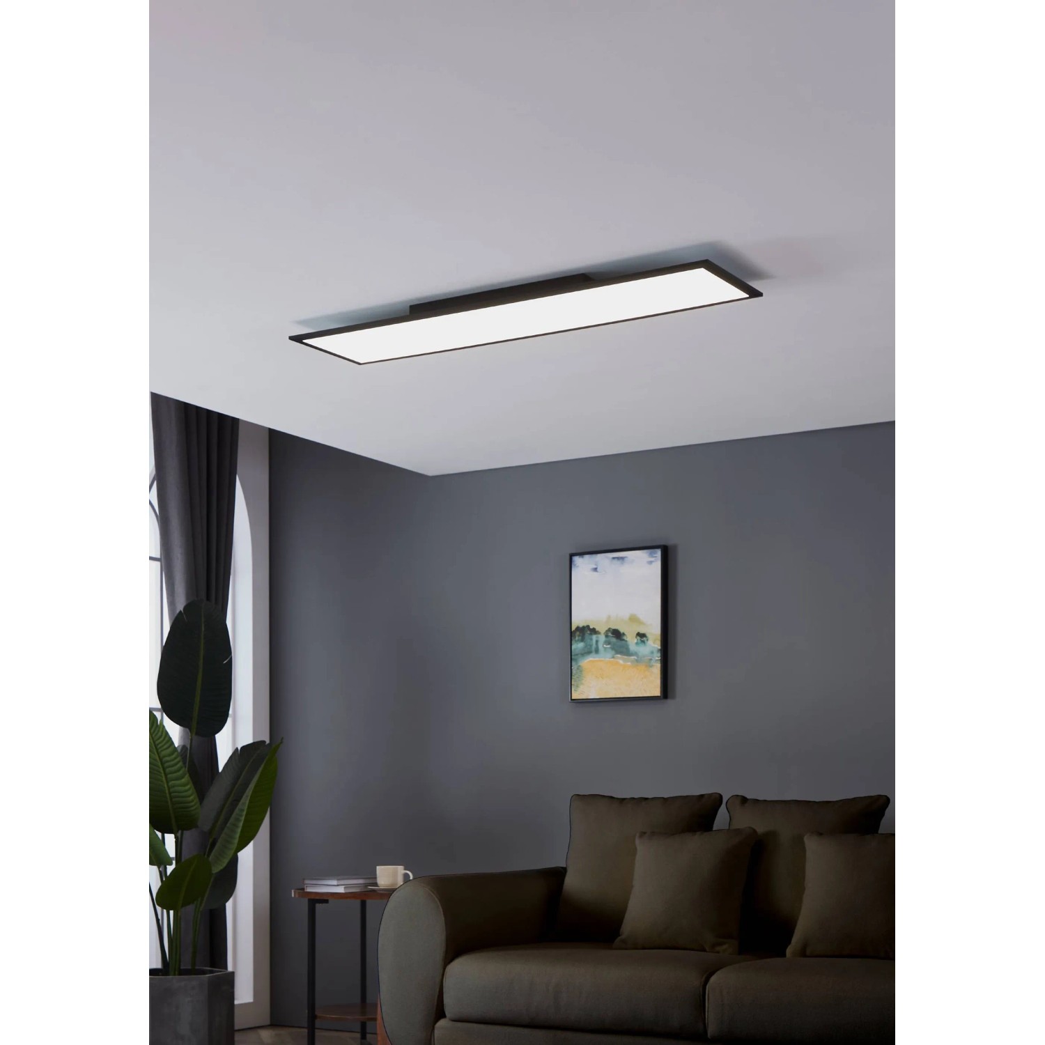 Schwarze EGLO LED-Deckenleuchte SALOBRENA 1, 120cm, neutralweißes Licht, modernes Design.