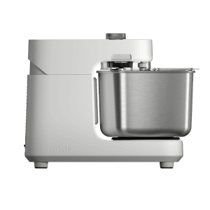 Ooni Spiralmixer Halo Pro in Polarweiß, Küchengerät mit Edelstahl-Rührschüssel.