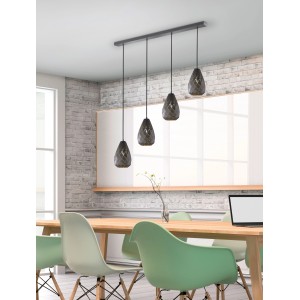 Anthrazitfarbene Trio Deckenlampe Onyx, 4-flammig, mit E27 Fassung über Esstisch.