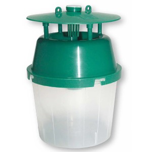 Biohelp Buchsbaumzünsler-Falle: Trichterfalle mit Lockstoff zur Befallsüberwachung im Garten.