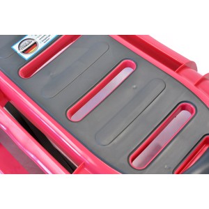 Detailaufnahme: Pinker KHW Snow Tiger de Luxe Schlitten mit grauer Sitzfläche und Fußablage.