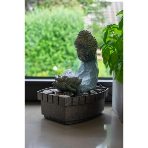 Dobar Zimmerbrunnen Buddha, 27 cm, Polyresin, mit LED-Beleuchtung für entspannende Atmosphäre.