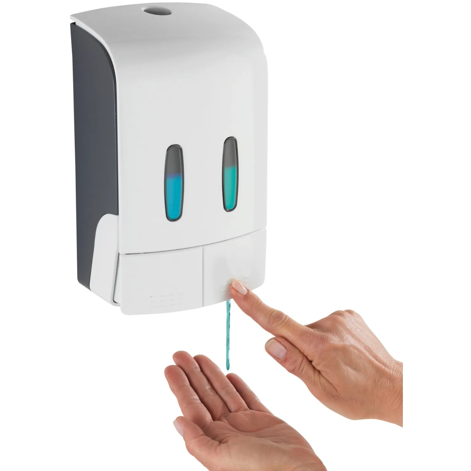 Wenko 2-Kammer Desinfektionsmittel- und Seifenspender Tartas, weiß, mit Händen unter dem Spender.
